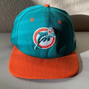 NFL Miami Dolphins ‘90s Vintage Football Logo 7 Snapback